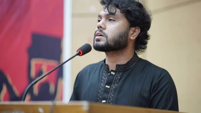হাদির মাথায় গুলি