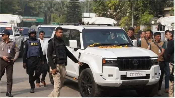 তারেক রহমানের চলন্ত গাড়ি
