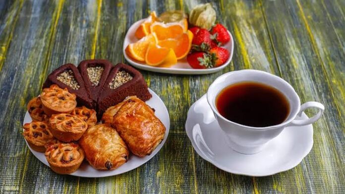 চায়ের সঙ্গে ক্ষতিকর খাবার